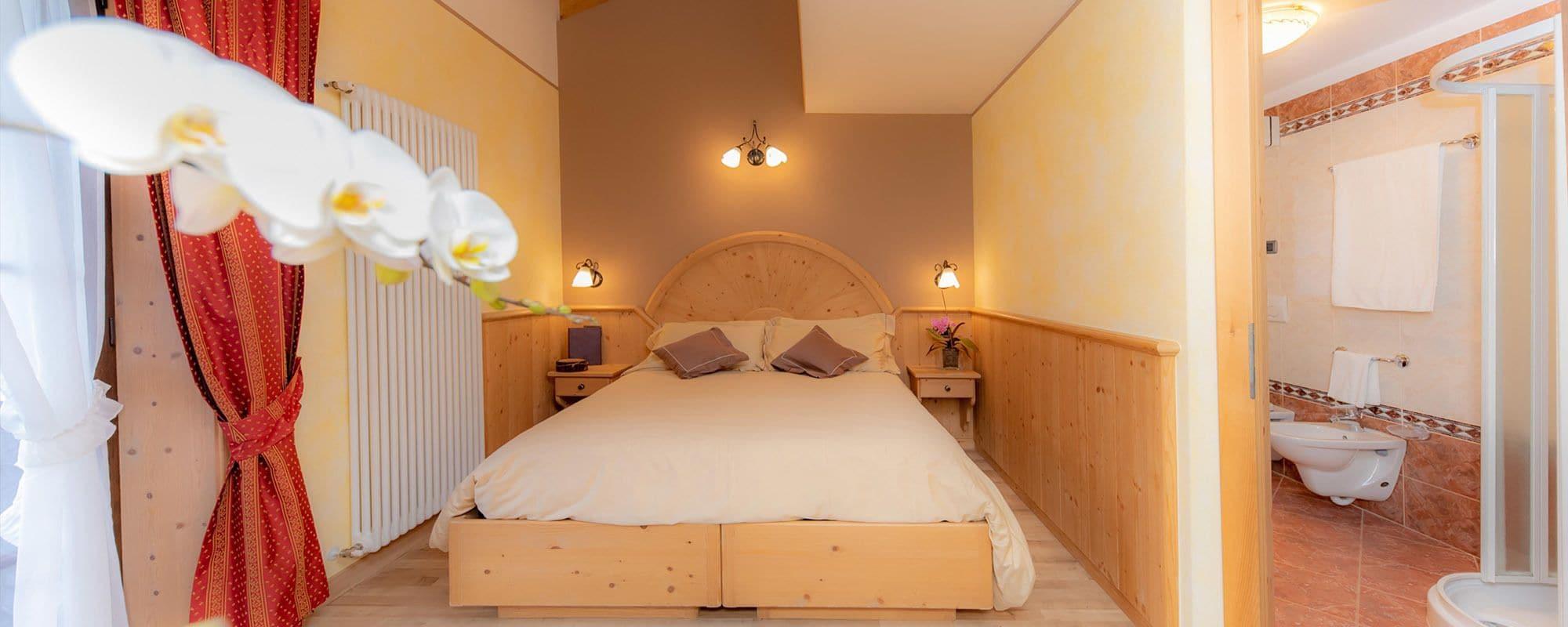 Hotel Capriolo リヴィーニョ エクステリア 写真