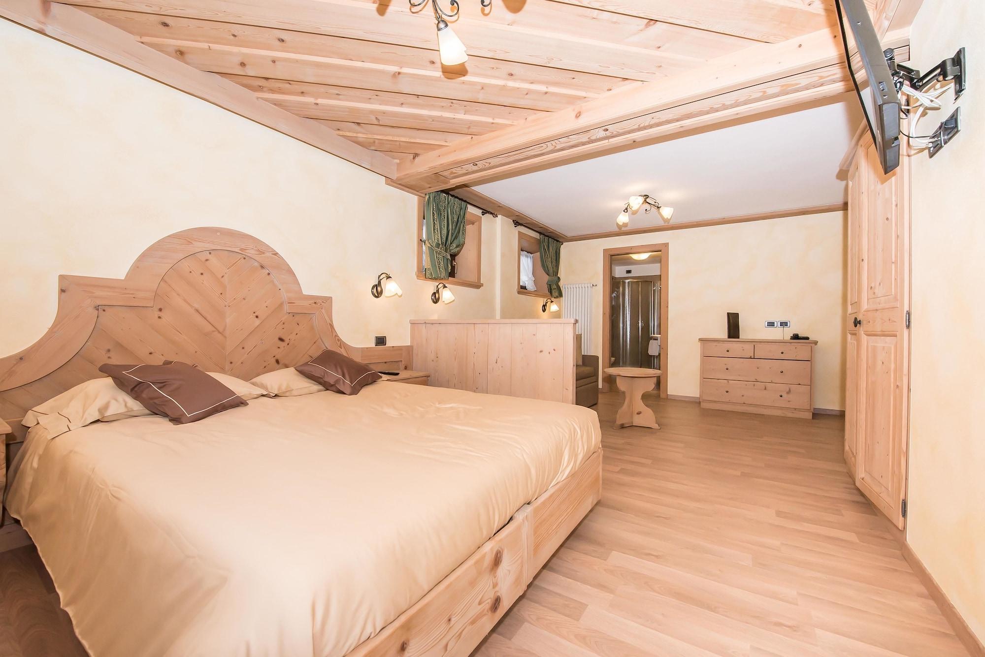 Hotel Capriolo リヴィーニョ エクステリア 写真