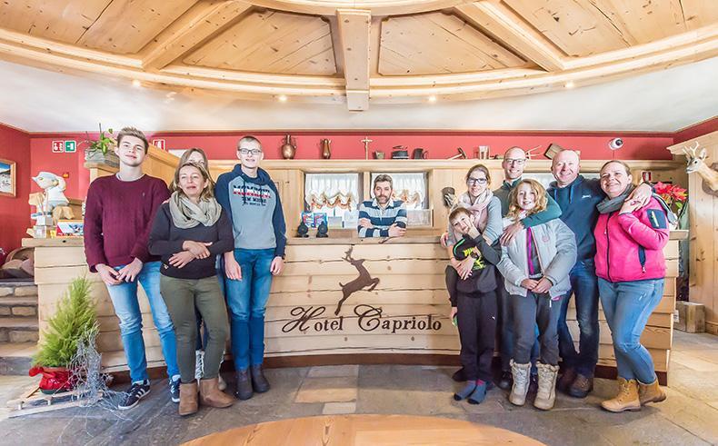Hotel Capriolo リヴィーニョ エクステリア 写真